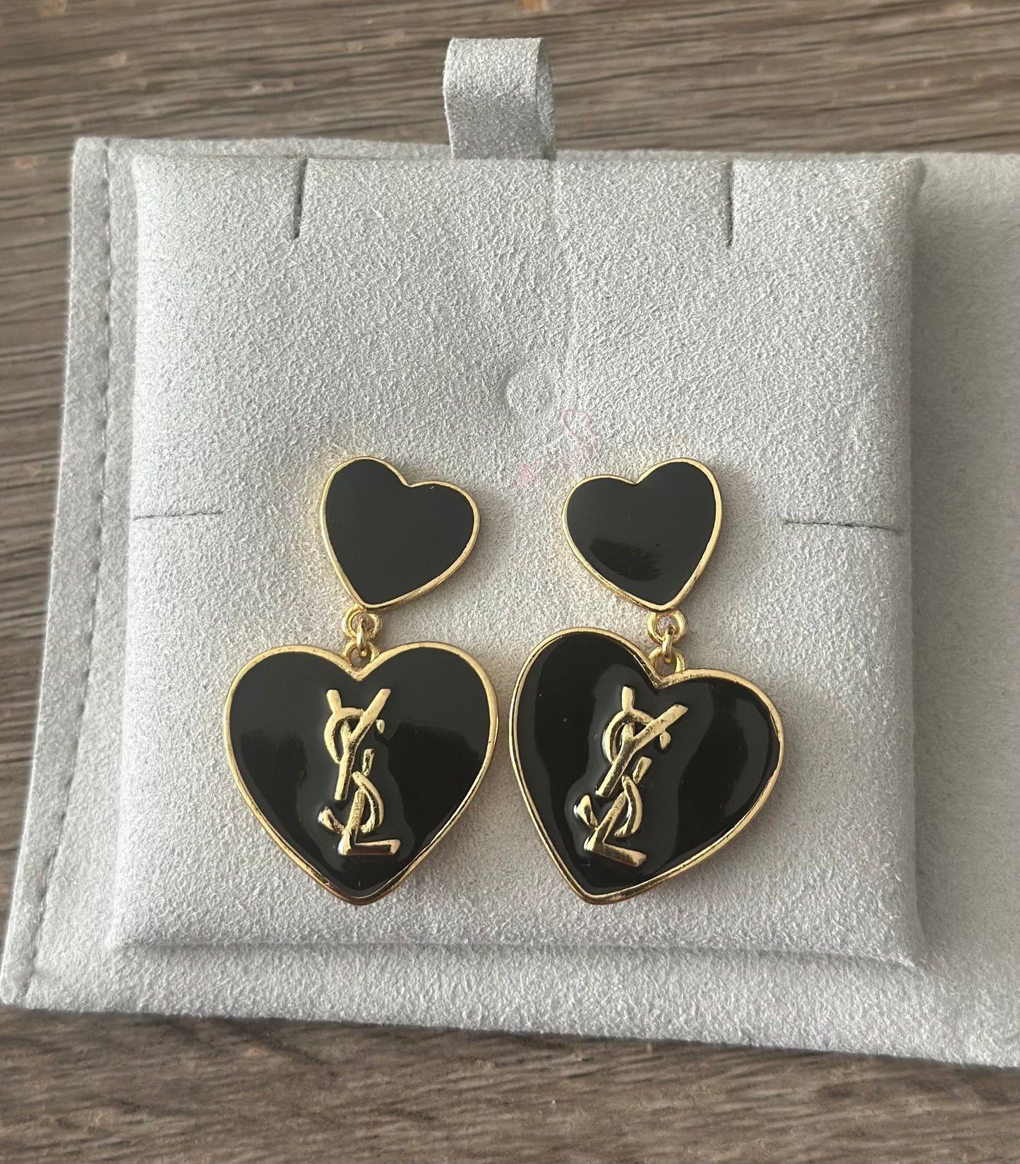 Boucles vintage heart