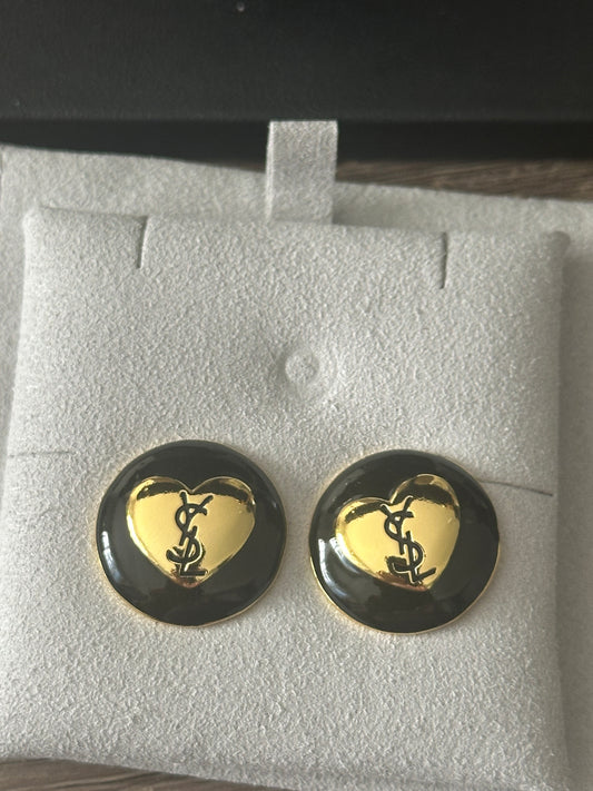 Boucles petit coeur vintage