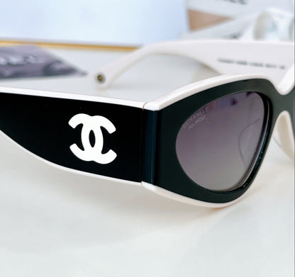 Lunettes de soleil logo